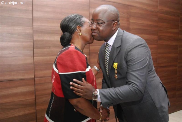 Le journaliste Touré Moussa élevé au grade d’officier de l’ordre du mérite