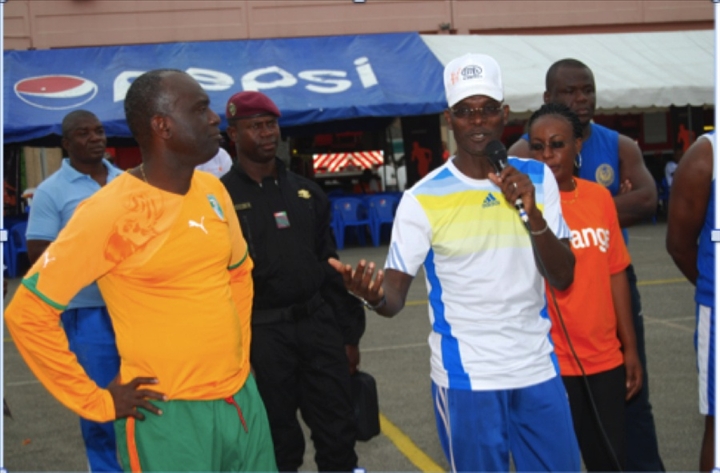 Journée sportive des Anciens Enfants de Troupe: le général Diomandé Vagondo salue le renforcement des relations Armée- Nation