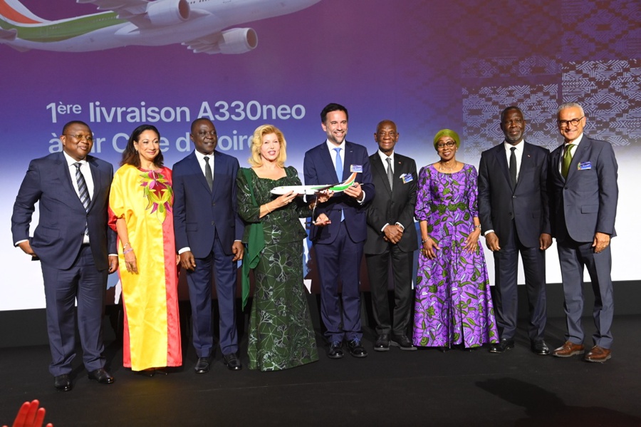 Transport aérien : La Première Dame Dominique OUATTARA réceptionne le nouvel A330neo d’Air Côte d'Ivoire