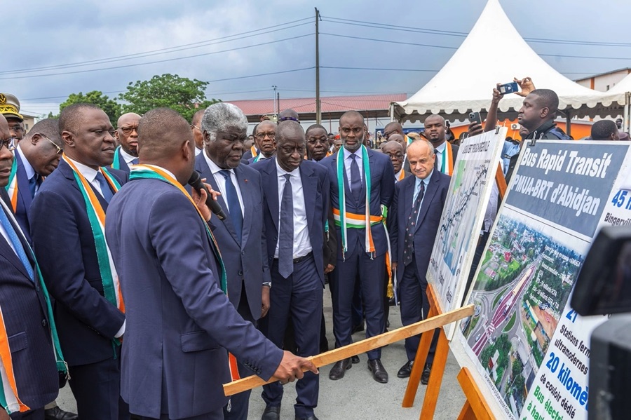 Transport urbain : les travaux de construction de la ligne de Bus Rapid Transit Yopougon-Bingerville, longue de 20 km lancés