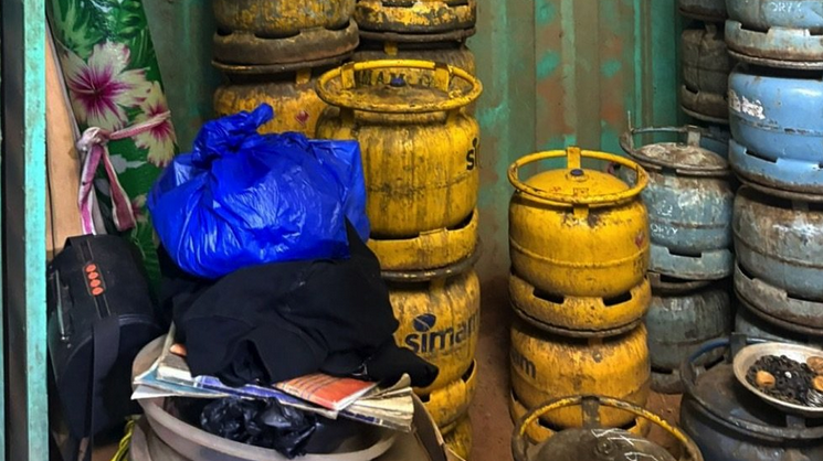 Transvasement clandestin de gaz butane : plus de 1700 bouteilles saisies à Akoupé et Abengourou, 07 personnes interpellées