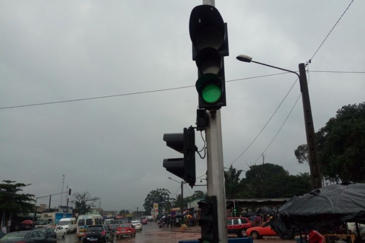 Des feux tricolores installés à Songon pour renforcer la sécurité routière