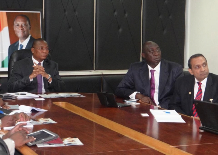 Visite de la délégation américaine au ministre de la poste et des technologies de l’information et de la communication