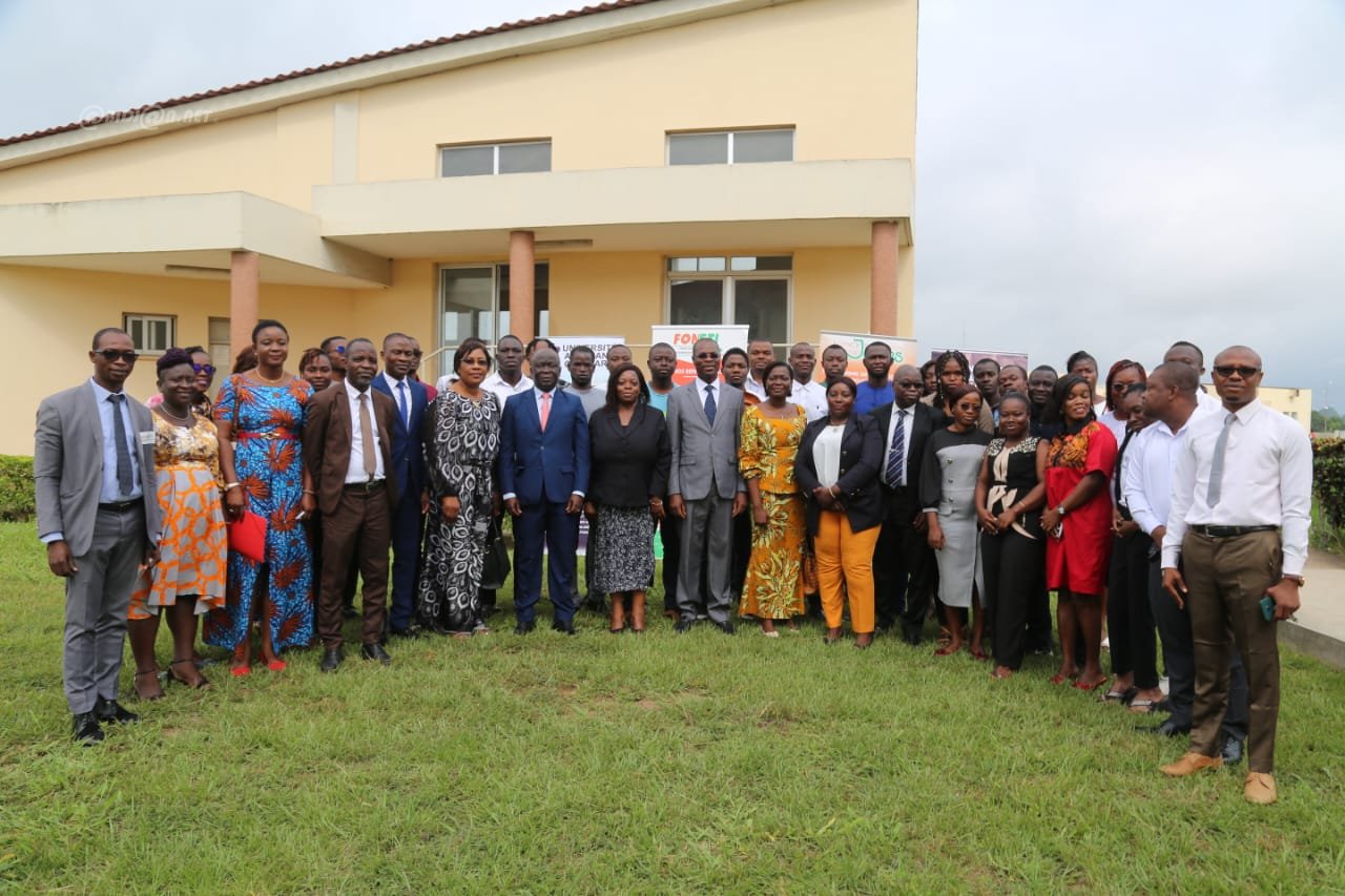 Université Alassane Ouattara de Bouaké : 50 Doctorants de l’UFR Communication, Milieu et Société formés à l’entrepreneuriat