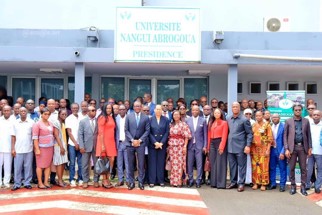 Université Nangui Abrogoua: l'intelligence artificielle au service de la pédagogie et de la recherche au  centre d'un atelier 