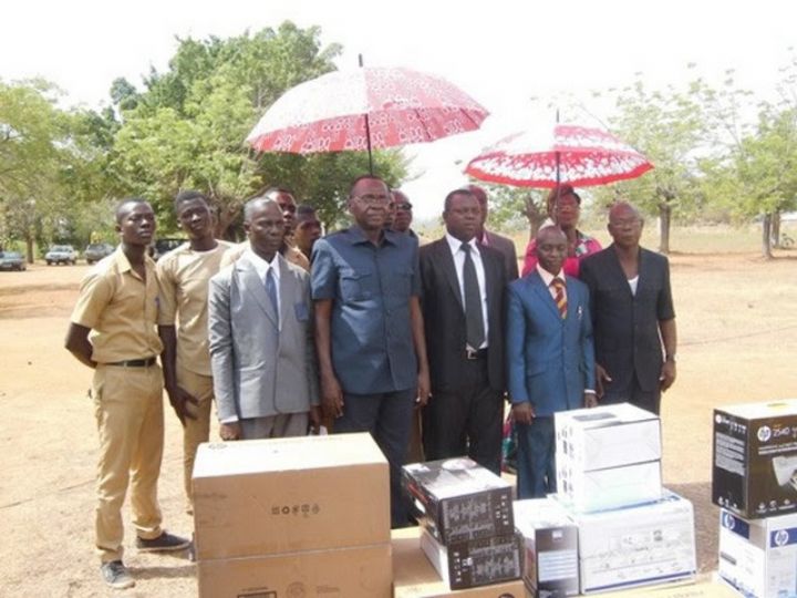 Du matériel informatique pour le Lycée moderne de Didiévi