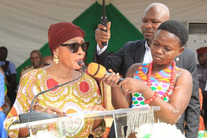 Présidentielle 2020: Mme Bédié appelle le Moronou à « penser » à son époux