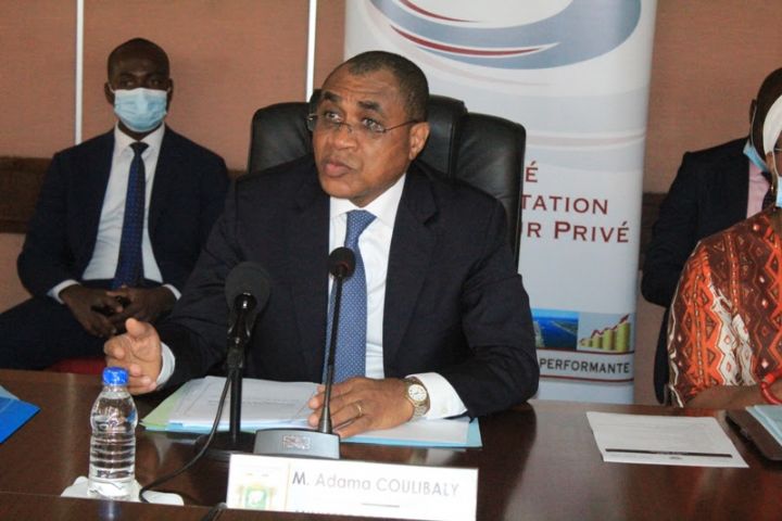 Des discussions pour intégrer le 