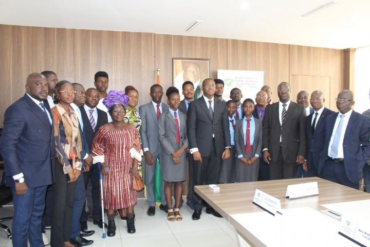 Côte d’Ivoire : le ministère de la communication dévoile une plateforme pour les accréditations