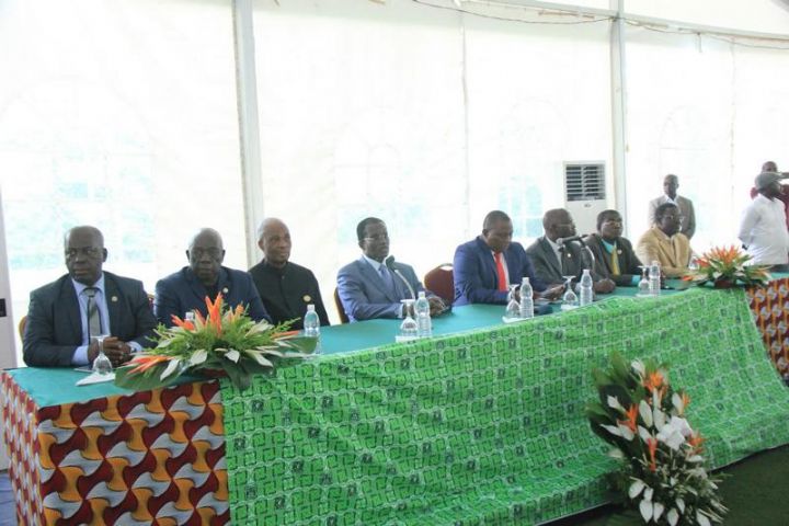 Côte d’Ivoire: des ministres pro-RHDP lancent un mouvement à l’intérieur du PDCI