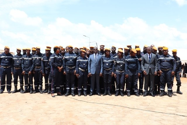 Valorisation des pompiers civils de Côte d'Ivoire: les soldats de feu saluent la magnanimité du président Alassane Ouattara