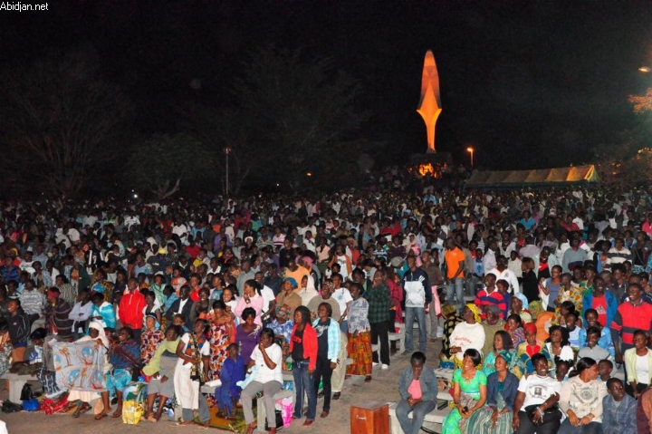 Les chrétiens catholiques célèbrent la fête de l’Assomption dédiée à la mère du Christ