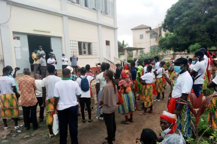 Le village d’Ebrah demande l’arrêté de nomination du nouveau roi