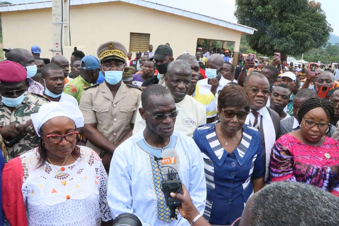 Visite à Kabakouma, fête de la lumière à Blagouin- Vagongo Diomandé s’incline sur la tombe du Général Robert Gueï et appelle à dire merci à Ouattara.