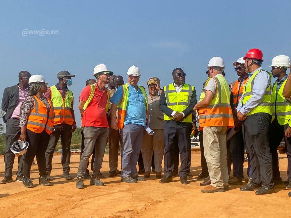 Côte d'Ivoire/ Infrastructures routières: les sections 2 et 3 de l'autoroute Y4 seront livrées d'ici la fin de l'année ( Ministre)