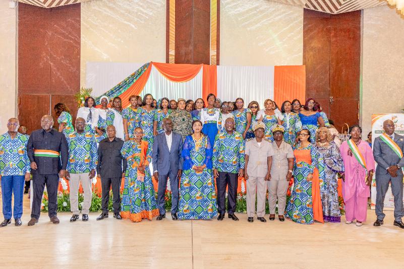 Yamoussoukro/AFED 3 : le Ministre Souleymane Diarrassouba représente le Vice-Premier Ministre, Ministre de la Défense, Parrain de la célébration des 20 ans de l’Amicale des femmes-douaniers de Côte d’Ivoire