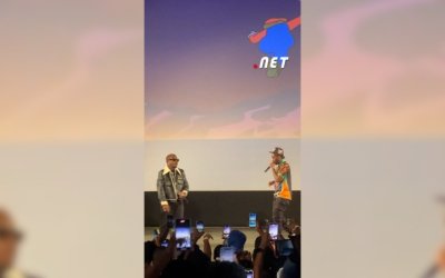 Intimate Concert 2 - Widgunz entouré de plusieurs artistes au Sofitel Hôtel Ivoire