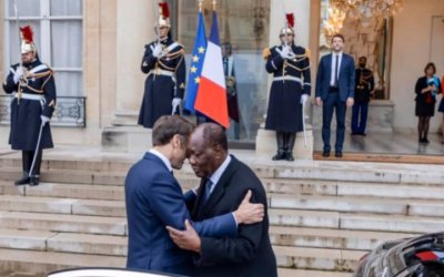 Alassane Ouattara reçu à l'Élysée par son homologue français, Emmanuel Macron