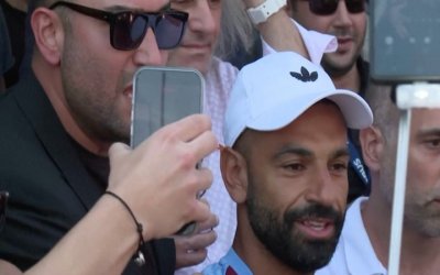Mohamed Salah arrive en Turquie pour s'engager avec Trabzonspor