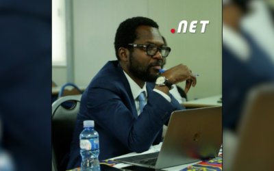 Master 2 Journalisme: Robert KRA, DP Abidjan.net, analyse l’influence des réseaux sociaux sur le management des entreprises de médias numériques ( 16/20 avec Mention Très bien. )